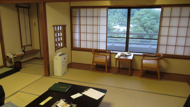 f:id:cafeee:20190818211526j:plain