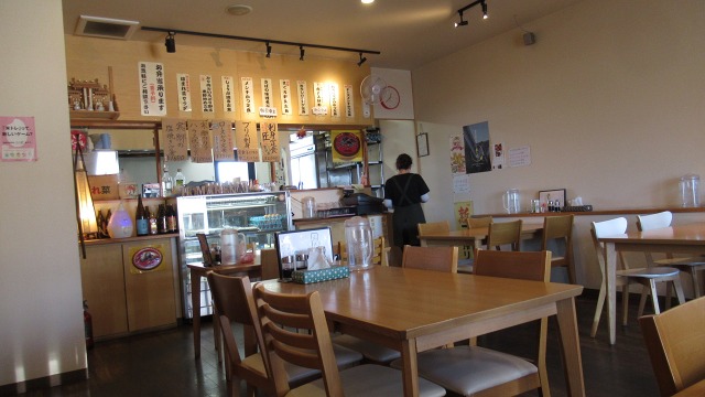 f:id:cafeee:20200217205143j:plain f:id:cafeee:20200217205143j:plain