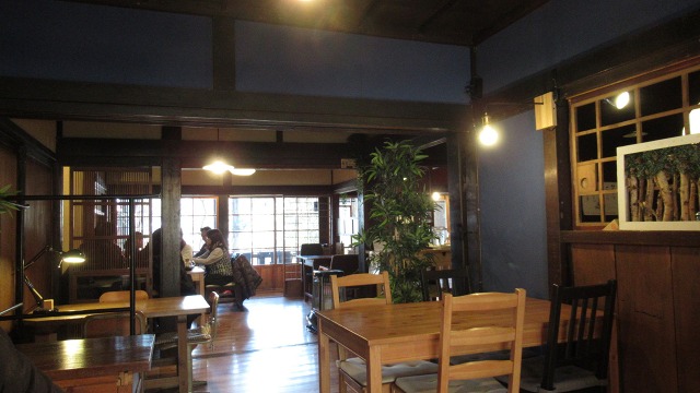 f:id:cafeee:20200313231230j:plain