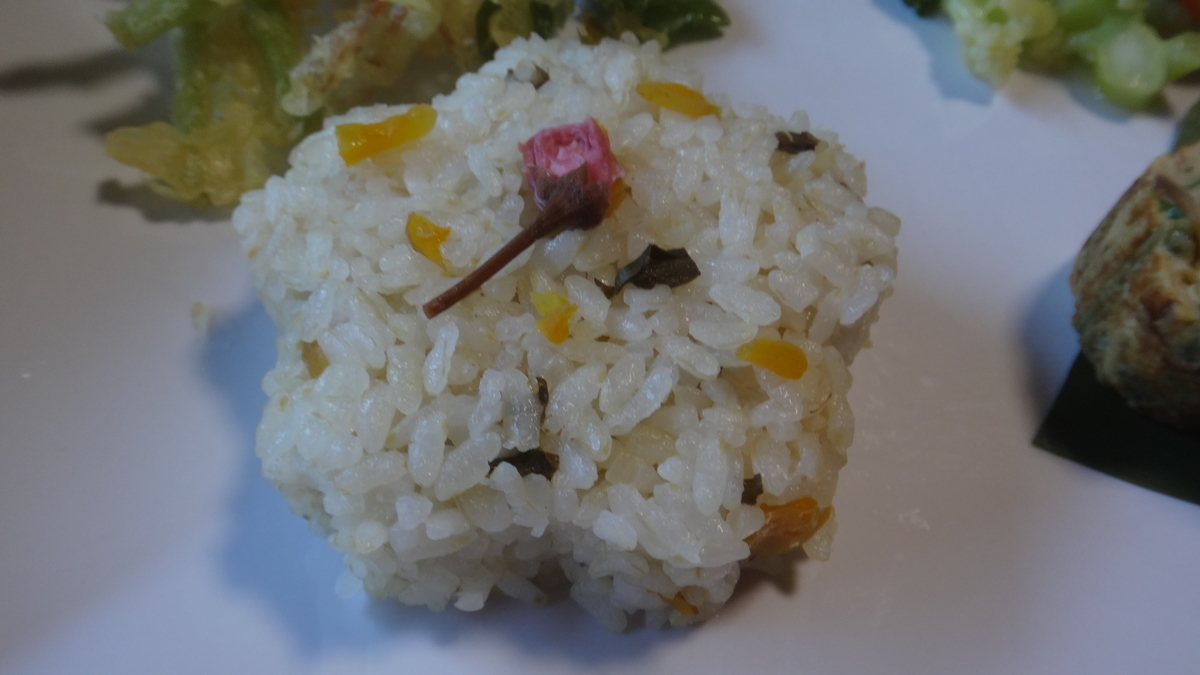 f:id:cafelegume:20200324194328j:plain f:id:cafelegume:20200324194328j:plain