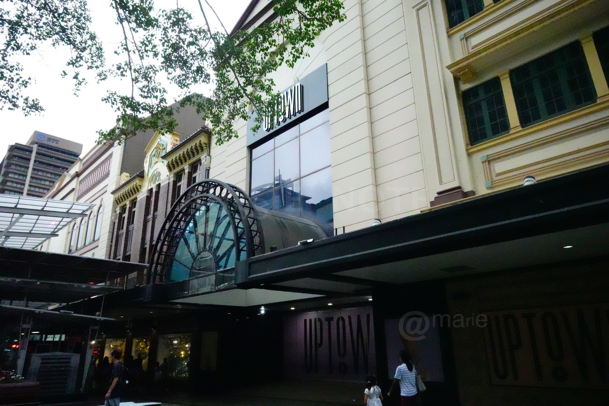 ブリスベンの小さいドアクリスマススペシャル Tiny Christmas doors in Brisbane by Mace