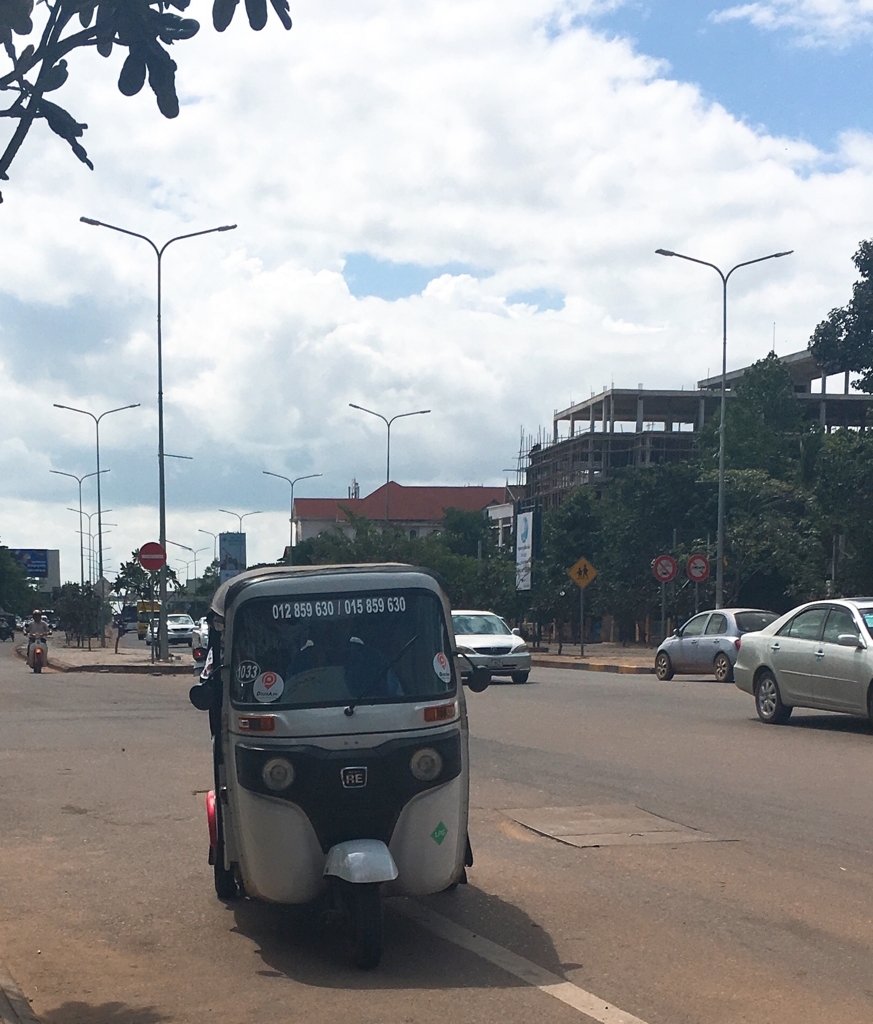 f:id:cambodia-trip:20180803163256j:plain f:id:cambodia-trip:20180803163256j:plain