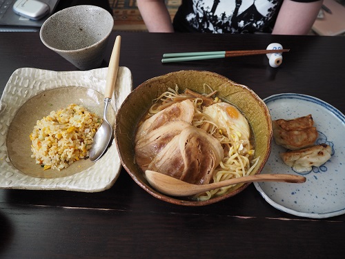 f:id:camelulu:20201121015002j:plain