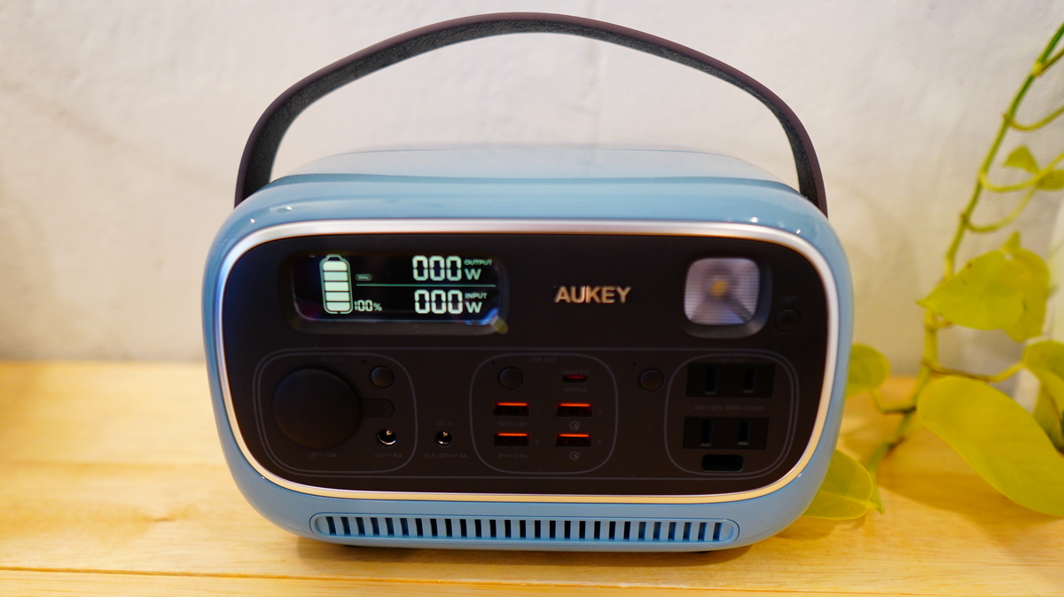 キャンプで使える？ポータブル電源「AUKEY オーキー PowerStudio