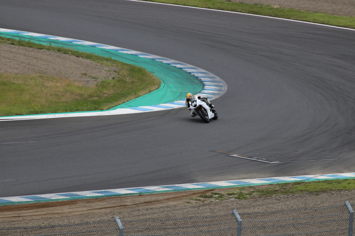 f:id:camerangz:20190614004222j:plain