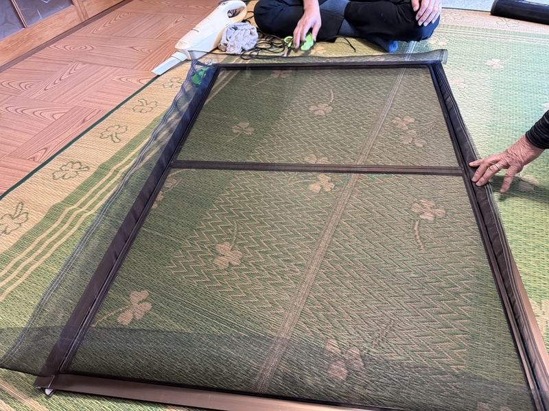 慎重に網を張る元店長