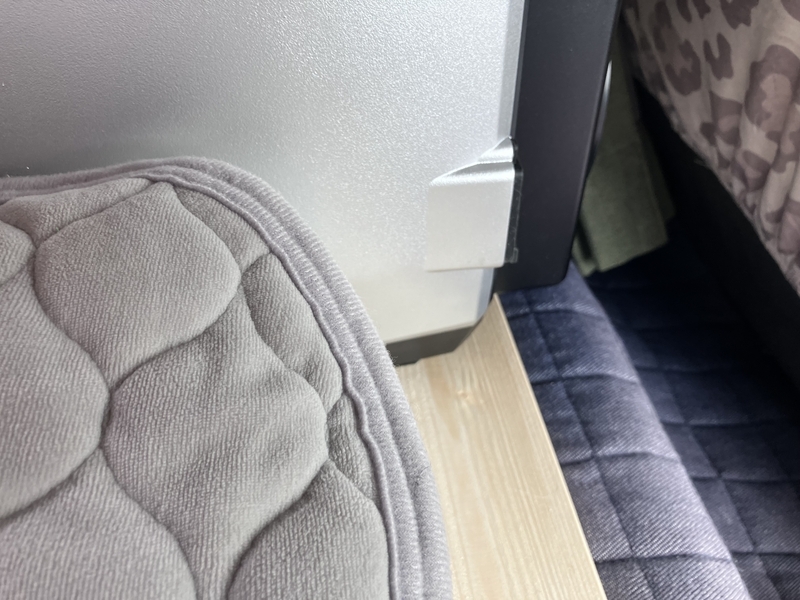 後ろ側にかませたパッキン