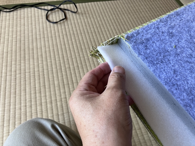解れてくるい草の端面2