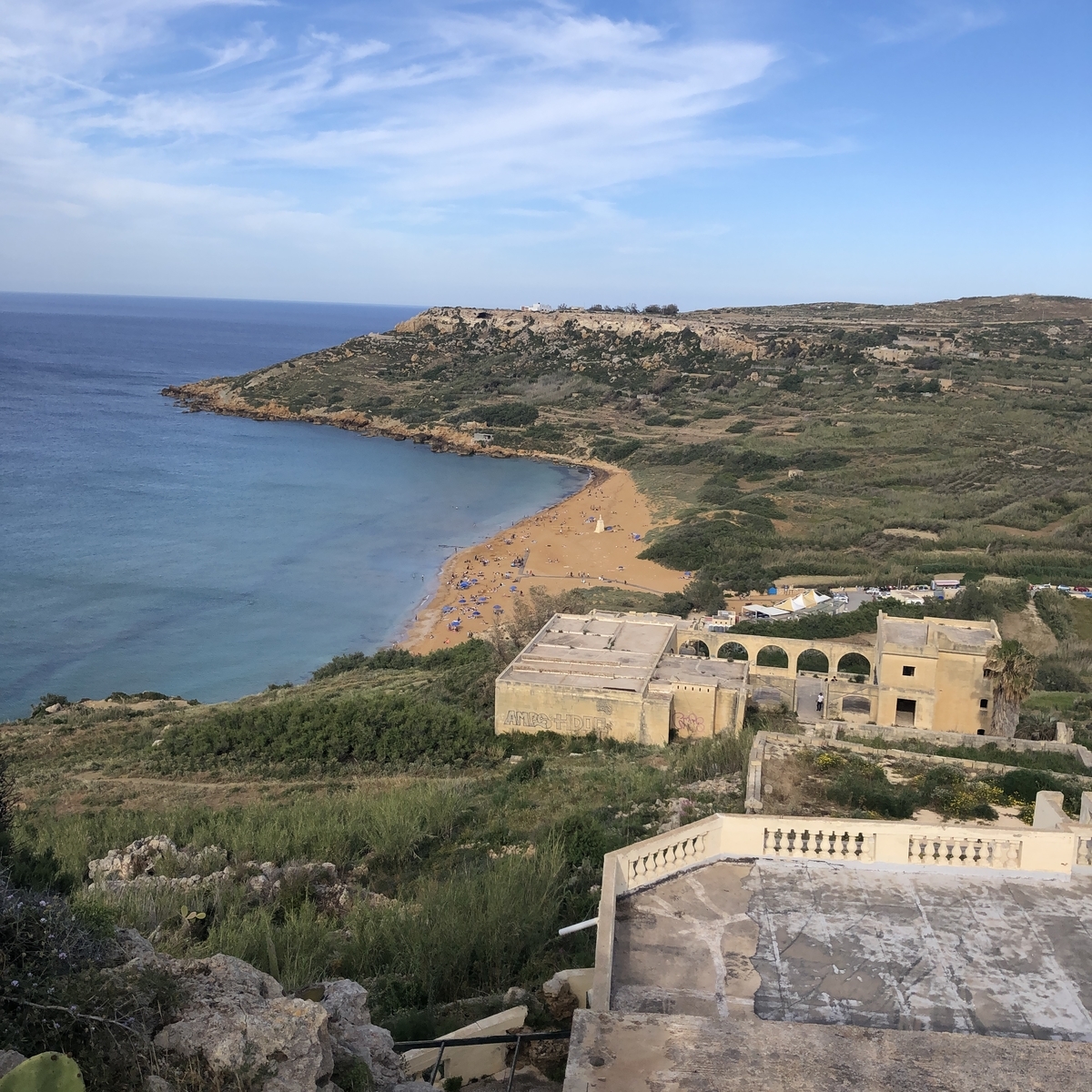 GOZO島「Ramla Beach」を見下ろす丘・マルタ留学
