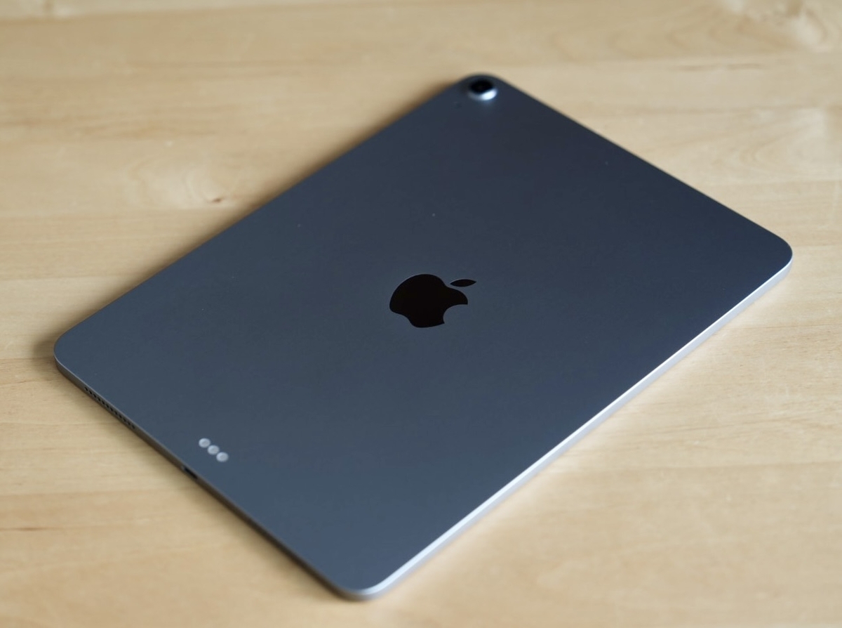T*M様 未使用未開封 iPad air （M4 2026年3月発売） 11イン M4 iPad Air 未開封品を購入したら翌朝Appleが値上げした話【2026年