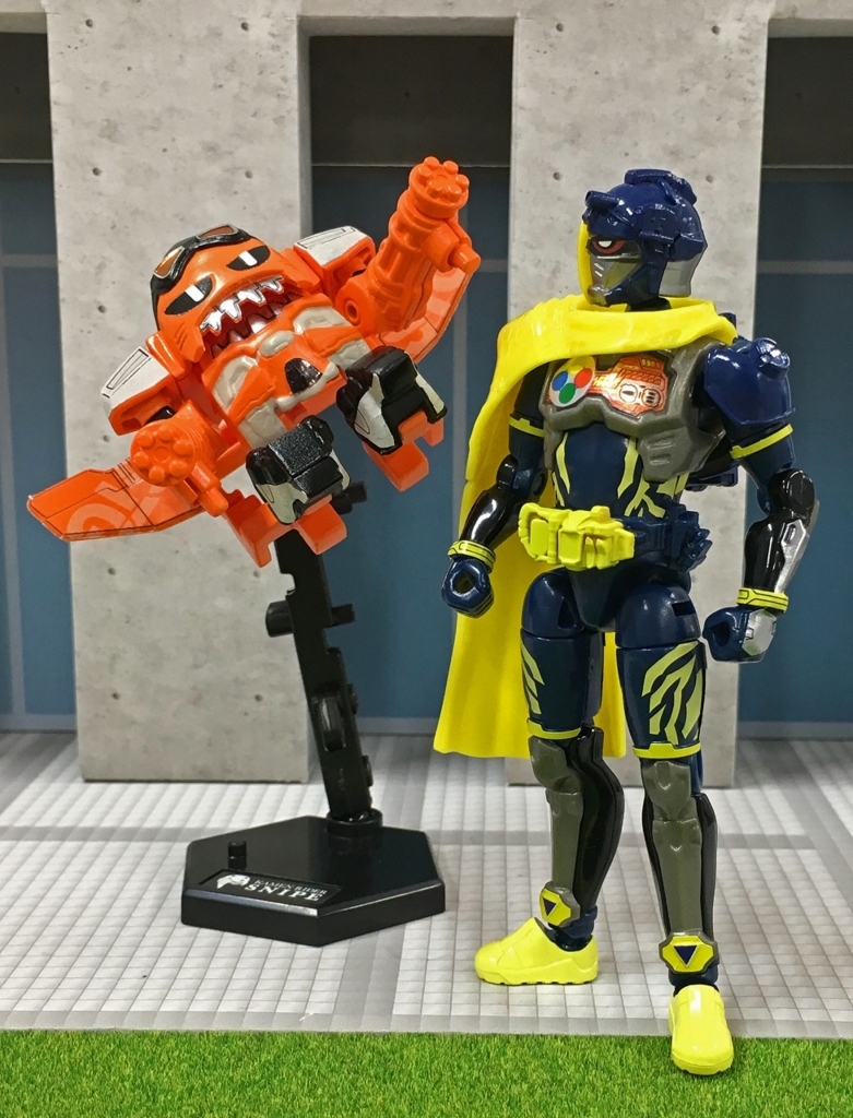 ロイド　28点セット 食玩 WEEKLY エグゼイドvol.11】合体するスパローに注目