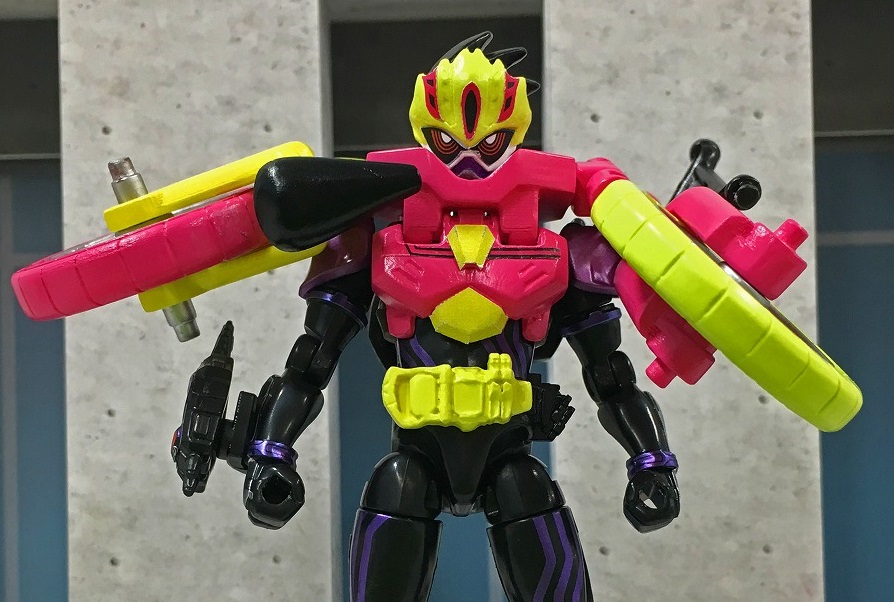 装動エグゼイド3　7種セット Amazon.co.jp: 装動 仮面ライダーエグゼイド STAGE3 ［全7種