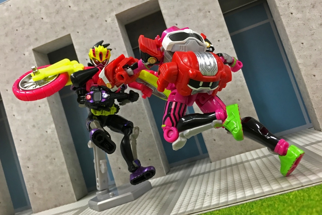食玩WEEKLYエグゼイドvol.18】発売直前！「装動 仮面ライダー