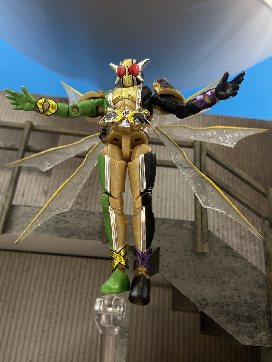 仮面ライダーハッタリやディエンドがラインナップ！食玩「装動