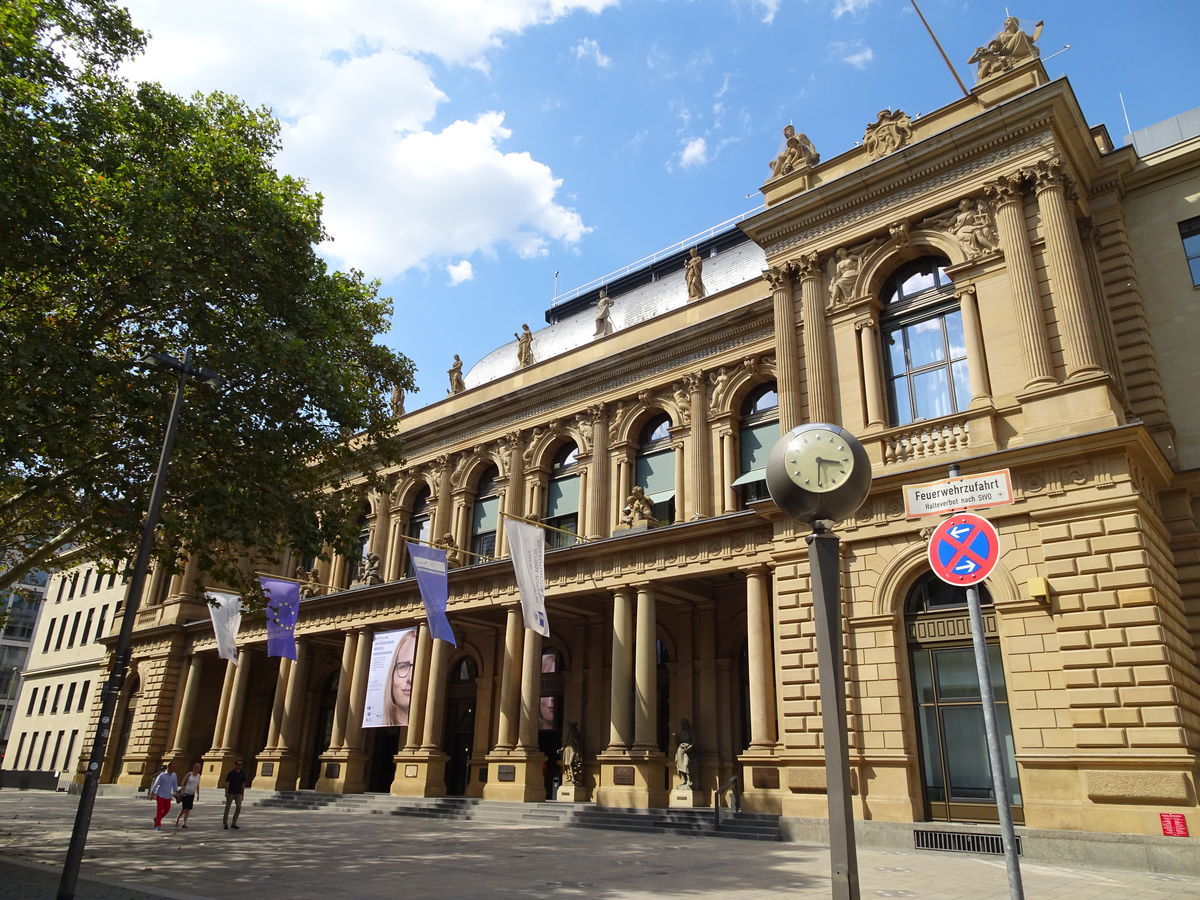 世界一周 ドイツ③EUの金融センター・フランクフルト - ぺんさんの殴り書き日記