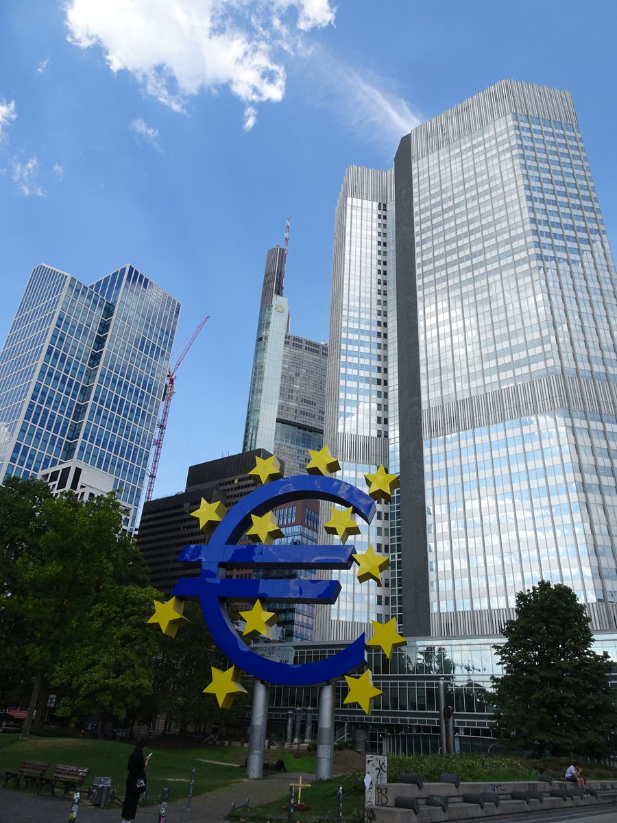 世界一周 ドイツ③EUの金融センター・フランクフルト - ぺんさんの殴り書き日記