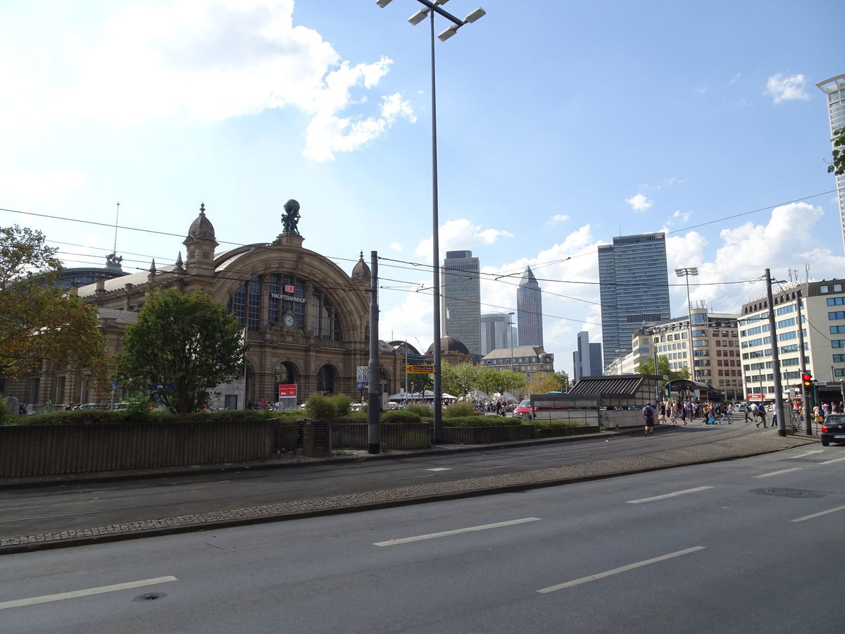 世界一周 ドイツ③EUの金融センター・フランクフルト - ぺんさんの殴り書き日記