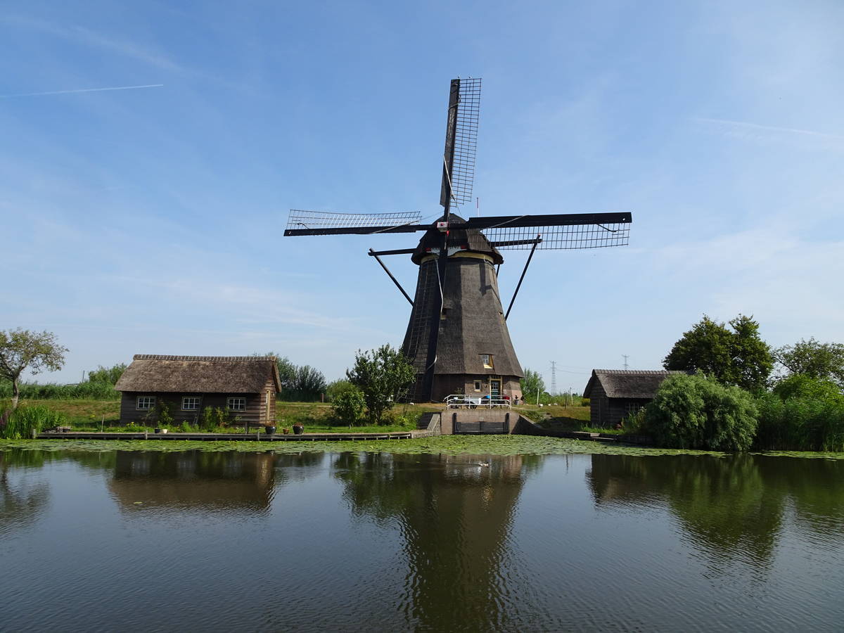 世界一周 オランダ 世界遺産キンデルダイクの風車 ぺんさんの殴り書き日記