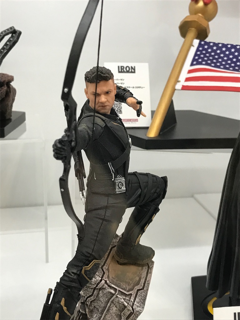 ホークアイアベンジャーズ ホークアイ 弓 レプリカ S H フィギュアーツ 