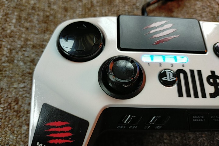 パッド第4弾】ストV コントローラー【FightPad】madcatz PS4 PS5 スト5