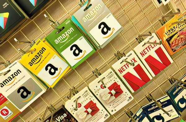 コンビニ販売のギフトカードって 盗まれたらどうするの なぜ無造作にamazonギフト券やitunesカードが売られているかを説明 クレジットカードの読みもの コンビニ販売のギフトカードって 盗まれたらどうするの なぜ無造作にamazonギフト券やitunesカードが売られているかを説明 クレジットカードの読みもの