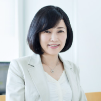 菅野 雅子氏　近影