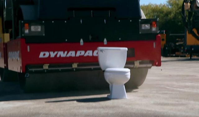 重さ10トン ロードローラーで便器やピアノを潰してみた 動画 New Car 車好き新型車ニュース 動画