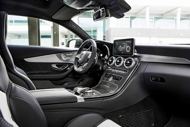 510ps流麗なハイパワー メルセデスamg C63 C63s クーペ 価格1246万円 試乗動画 New Car 車好き新型車ニュース 動画