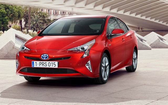 4wdも トヨタ 新型 プリウス 燃費40 8km L 価格242万円 試乗動画 New Car 車好き新型車ニュース 動画