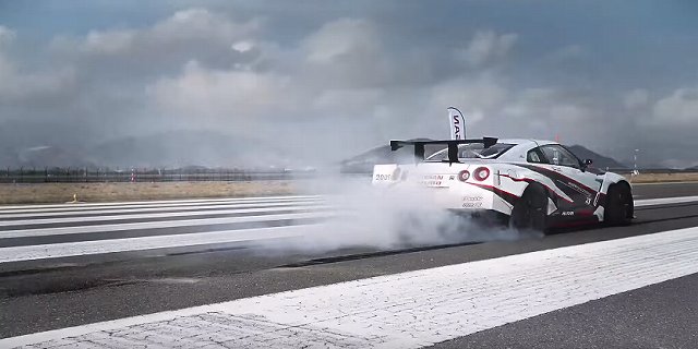 世界最速 304.96km/hドリフト!日産 1380馬力FR GT-R 新ギネス記録 動画