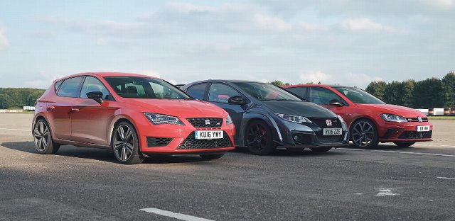 ライバルff対決 ホンダ シビックタイプr Vs Vw ゴルフ Gti Cs Vs セアト レオンクプラ290 New Car 車好き新型車ニュース 動画 ライバルff対決 ホンダ シビックタイプr Vs Vw ゴルフ Gti Cs Vs セアト レオンクプラ290 New Car 車好き新型車ニュース 動画