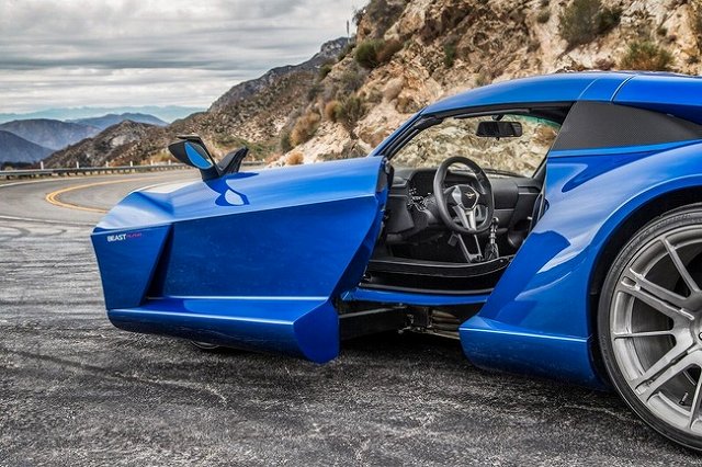 サイドワインダードア 500馬力 レズヴァニ ビースト アルファ 公開 New Car 車好き新型車ニュース 動画