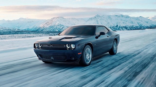 初の4wd 雪国でも迫力の走り ダッジ チャレンジャーgt 公開 New Car 車好き新型車ニュース 動画
