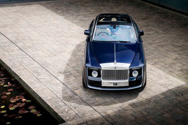 あすつく Ae2100 クリスタル ガラス置物 大 ロールスロイス Rolls Royce 置物