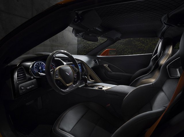 766馬力シボレー新型コルベットzr1発表コンバーチブル追加
