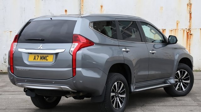 三菱新型パジェロスポーツ最新情報 年型マイナーチェンジ発表 3列シート7人乗りのサイズ ディーゼル燃費 価格 日本発売は New Car 車好き新型車ニュース 動画