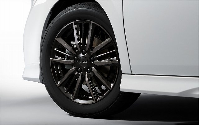 ホンダ新型ステップワゴン最新情報 モデューロxマイナーチェンジ12月21日発売 ブラックスタイル 価格やスパーダハイブリッドの燃費は New Car 車好き新型車ニュース 動画