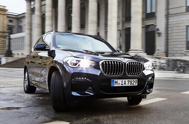 Bmw新型x3 初phv X3 Xdrive30e 年4月9日日本発売 最新情報 サイズ 燃費 価格は New Car 車好き新型車ニュース 動画