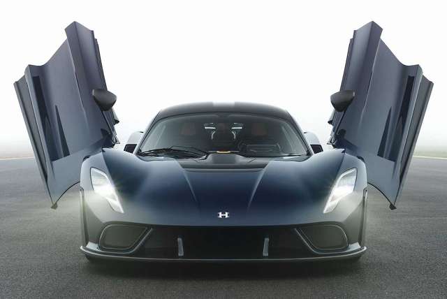ヘネシー新型ヴェノムf5 1817馬力 最高速500km H超 新ハイパーカー発表 最新情報 スペック 価格は New Car 車好き新型車ニュース 動画