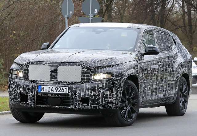 Bmw新型x8 21年末 新最上級クーペsuv 発表 最新情報 スペック 価格 発売日は New Car 車好き新型車ニュース 動画