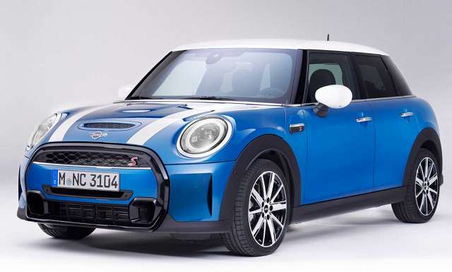 新型mini 273万円から 21年5月25日マイチェン日本発売 最新情報 3ドア 5ドア コンバーチブル 価格は New Car 車好き新型車ニュース 動画 新型mini 273万円から 21年5月25日マイチェン日本発売 最新情報 3ドア 5ドア コンバーチブル 価格は New Car 車好き新型車ニュース 動画