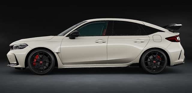 新型シビックTYPE R Racing Black Package】「黒内装の新仕様 新型シビックTYPE R Racing Black Package】「黒内装の新仕様