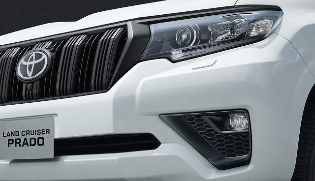 低価，お得 新車外し☆ランクル150プラド後期純正本革ステアリングレザー