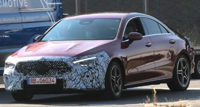 メルセデス新型claクラス 23年 新顔 ビッグマイチェン発売 最新情報 Phev 燃費 価格は New Car 車好き新型車ニュース 動画