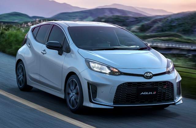 新型アクア】「GR Sport設定!」2022年11月29日マイナーチェンジ発売