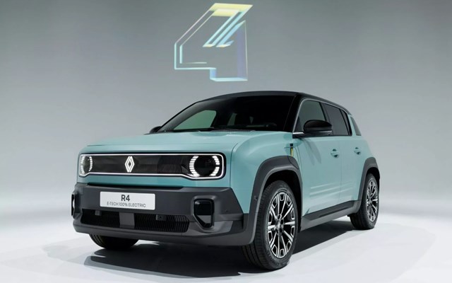 新型ルノー4 E-Tech】「レトロスタイル新世代EVクロスオーバー!」2024