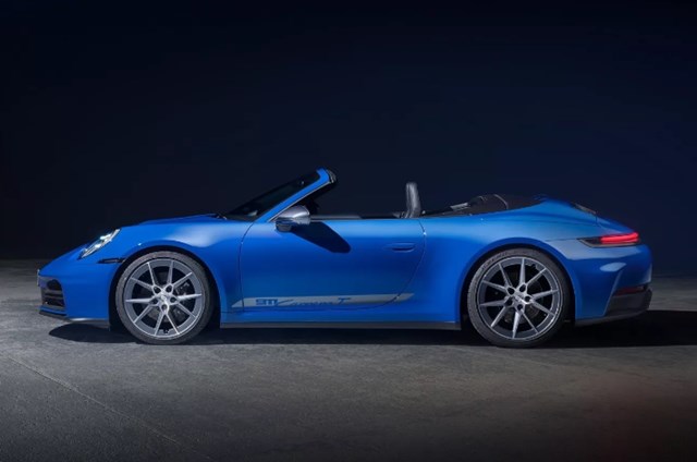 ポルシェ新型911カレラT】「6速MTのみ軽量仕様に初カブリオレ設定