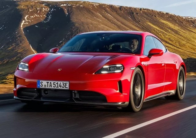 円高還元 ポルシェ新型タイカン 4 GTS】設定!「魅力的ラインナップ拡大 & ミニカー