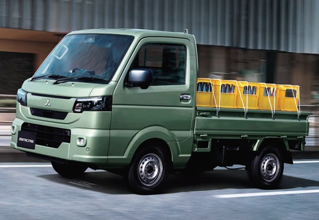 三菱新型ミニキャブトラック】マイナーチェンジ「新デザイン＆デジタル