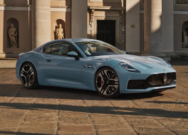 モダン　マセラティ　3200GT　グラントゥーリズモ　クアトロポルテ　MC12 モダン マセラティ 3200GT グラントゥーリズモ クアトロポルテ MC12